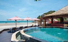 Supatra Hua Hin Resort